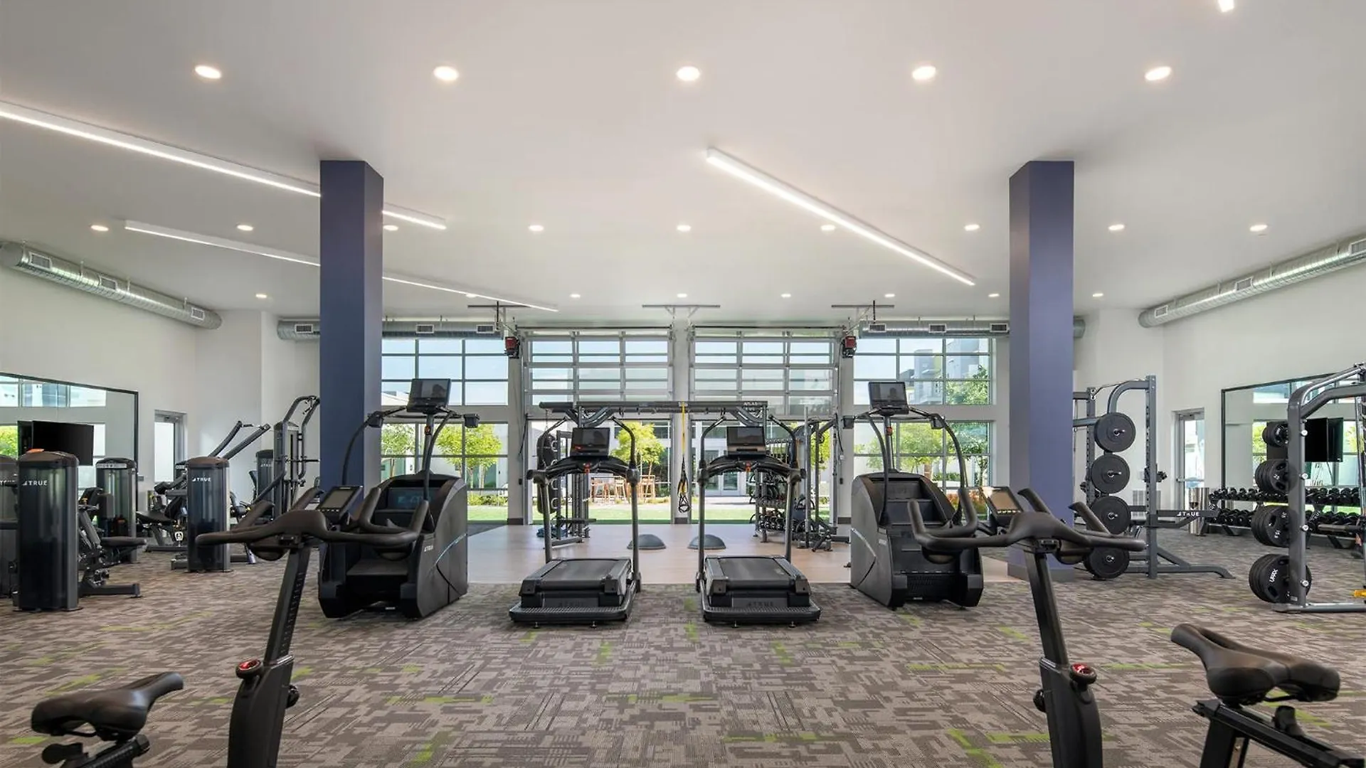 1 Bedroom Luxury Ariva Apartment Las Vegas
