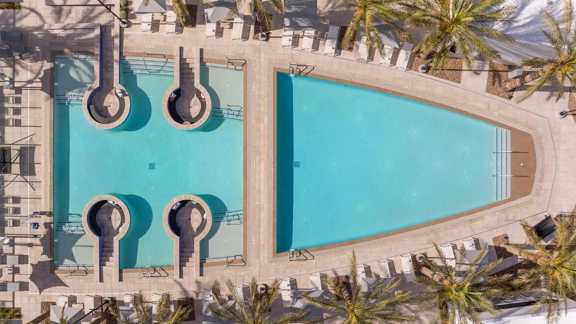 1 Bedroom Luxury Ariva Apartment Las Vegas