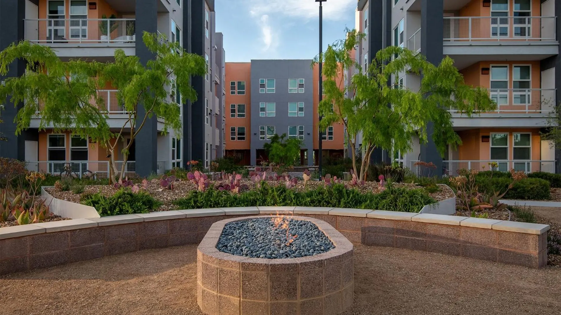 1 Bedroom Luxury Ariva Apartment Las Vegas