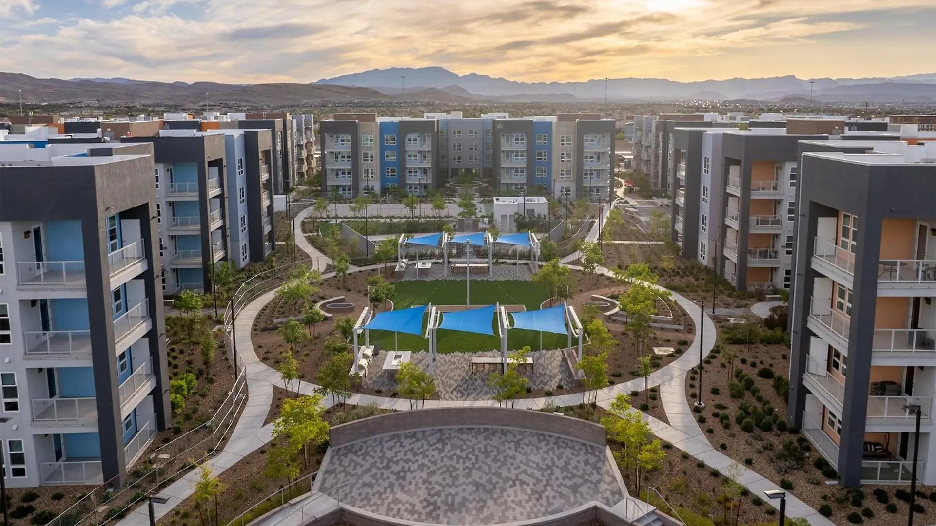 1 Bedroom Luxury Ariva Apartment Las Vegas